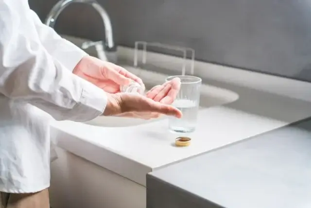 ミノキシジルとアルコールを一緒に飲んでも大丈夫？