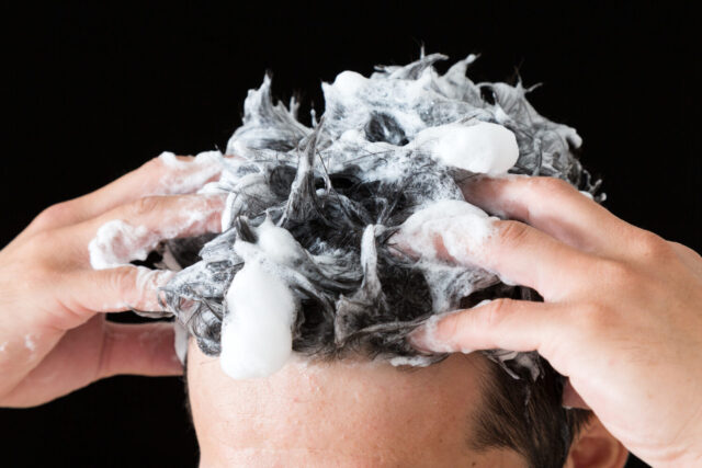 薄毛、AGAのリスクを高めるヘアケア習慣