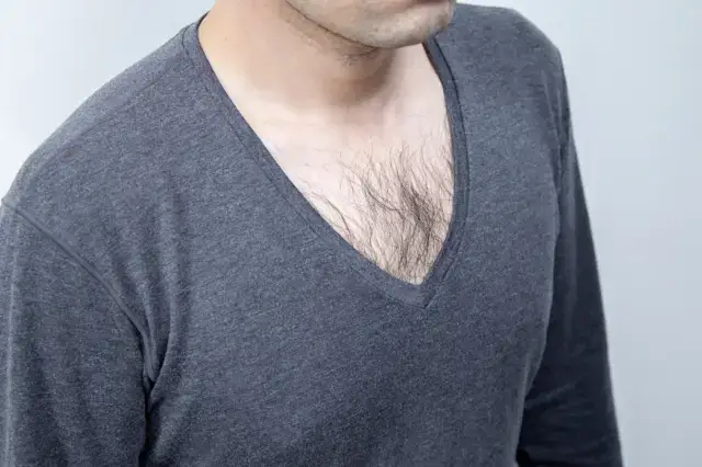 体毛が濃くなる（多毛症）という噂は本当？