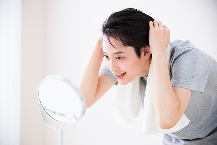 What causes baldness? - 大阪AGA加藤クリニック